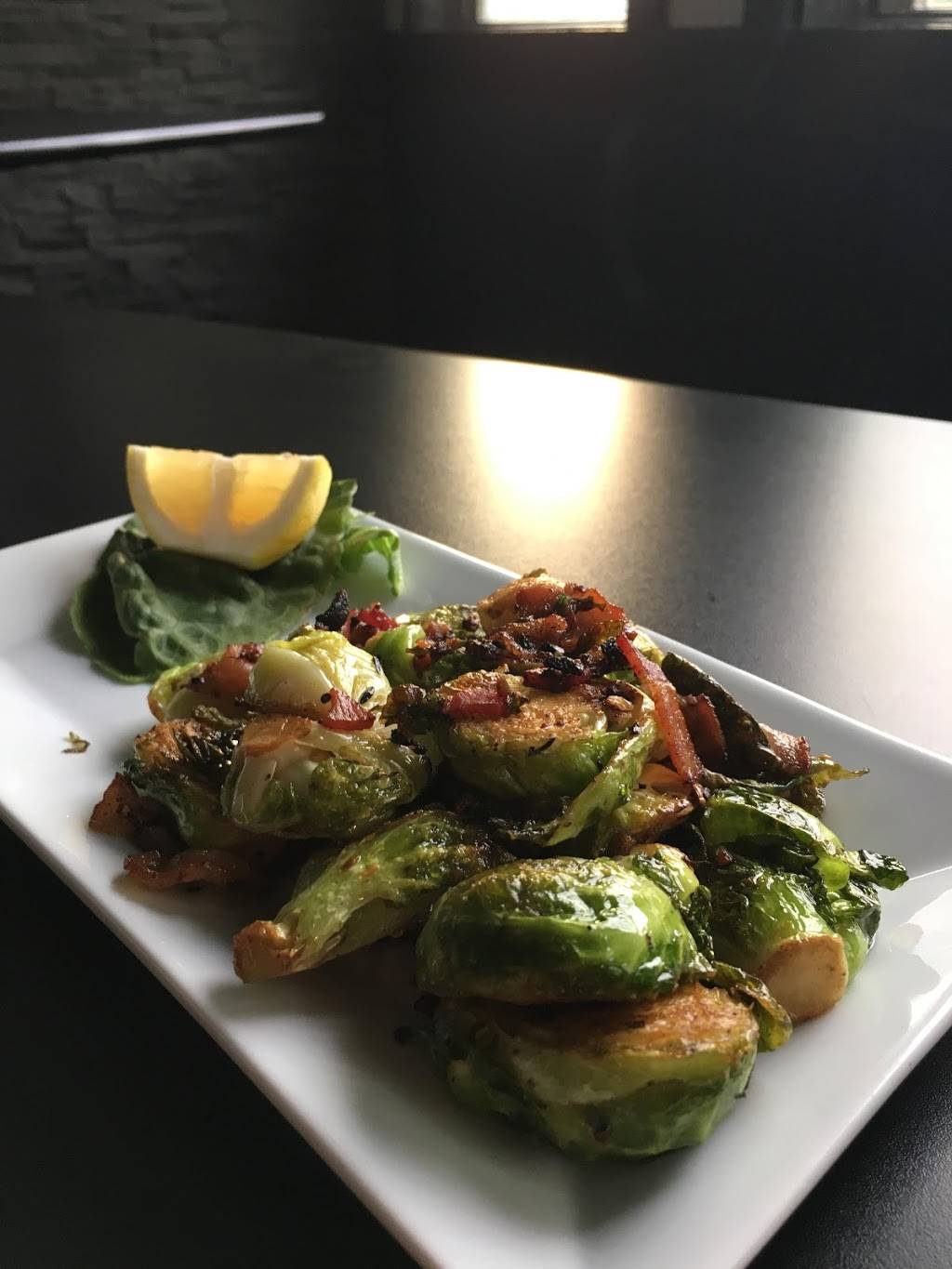 Mylans Waterfront Grille | restaurant | 115 N Mears Ave, Whitehall, MI 49461, USA | 2318940947 OR +1 231-894-0947