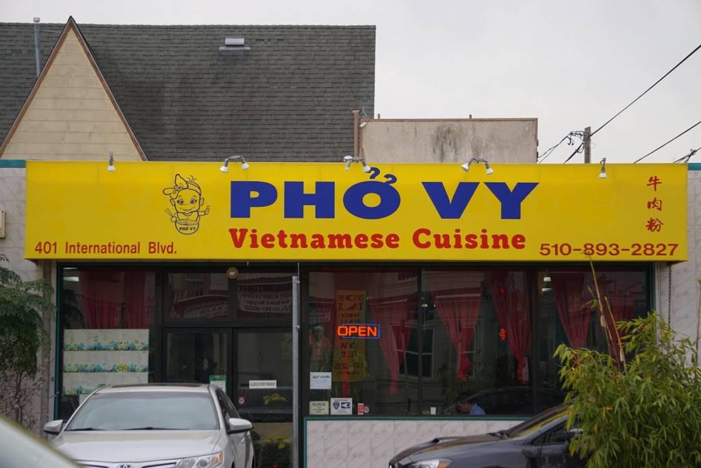 Phở Vy Vietnamese Cuisine | restaurant | 401 International Blvd, Oakland, CA 94606, USA | 5108932827 OR +1 510-893-2827