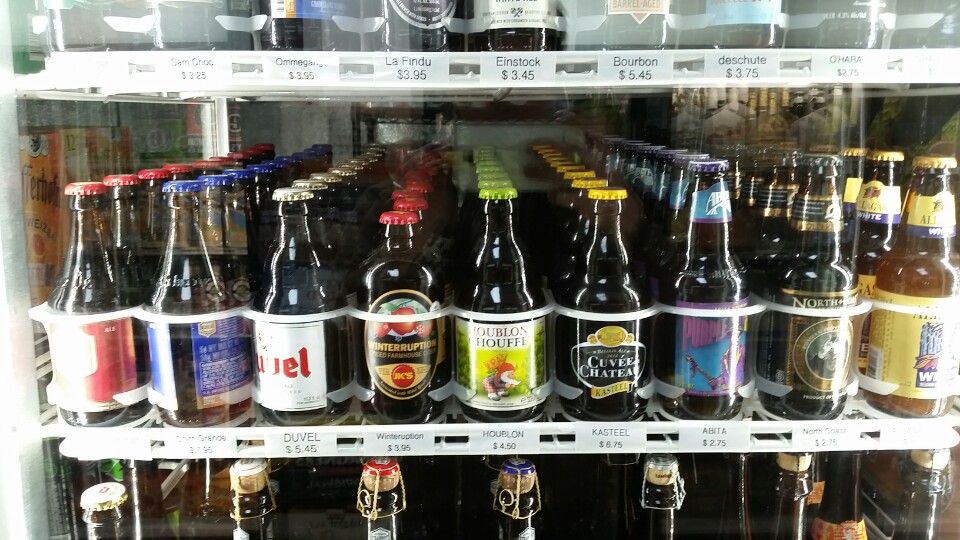 Choice Beer Deli | restaurant | 1642 South St, Philadelphia, PA 19146, USA | 2677585734 OR +1 267-758-5734