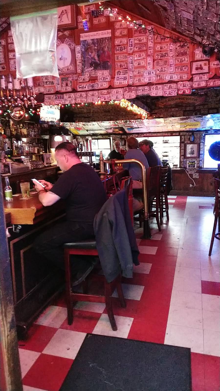 Henflings of Ben Lomond | restaurant | 9450 CA-9, Ben Lomond, CA 95005, USA | 8315860606 OR +1 831-586-0606