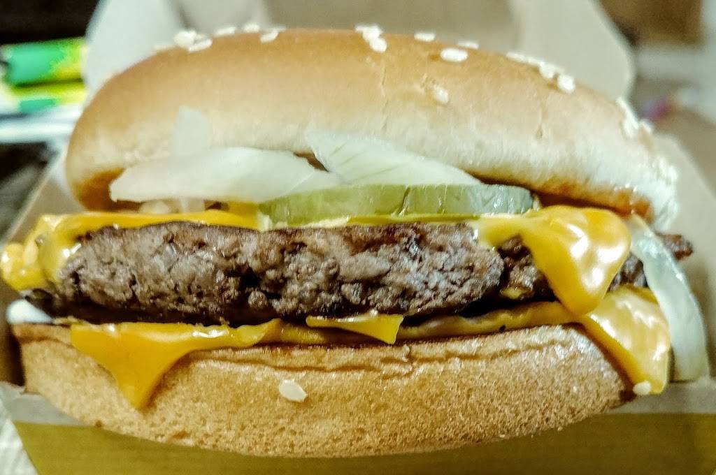 McDonalds | cafe | 7861 Beach Blvd, Buena Park, CA 90620, USA | 7145212303 OR +1 714-521-2303