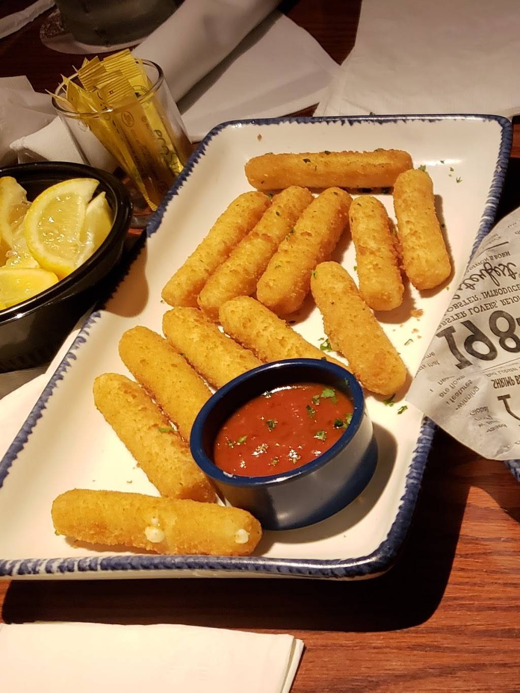 Red Lobster | restaurant | 11035 Mall Cir, Waldorf, MD 20603, USA | 3017057440 OR +1 301-705-7440