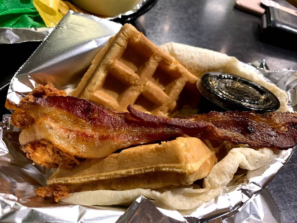 Fuego Tortilla Grill | restaurant | 1524 N Interstate 35 Frontage Rd S, Waco, TX 76706, USA | 2542352740 OR +1 254-235-2740