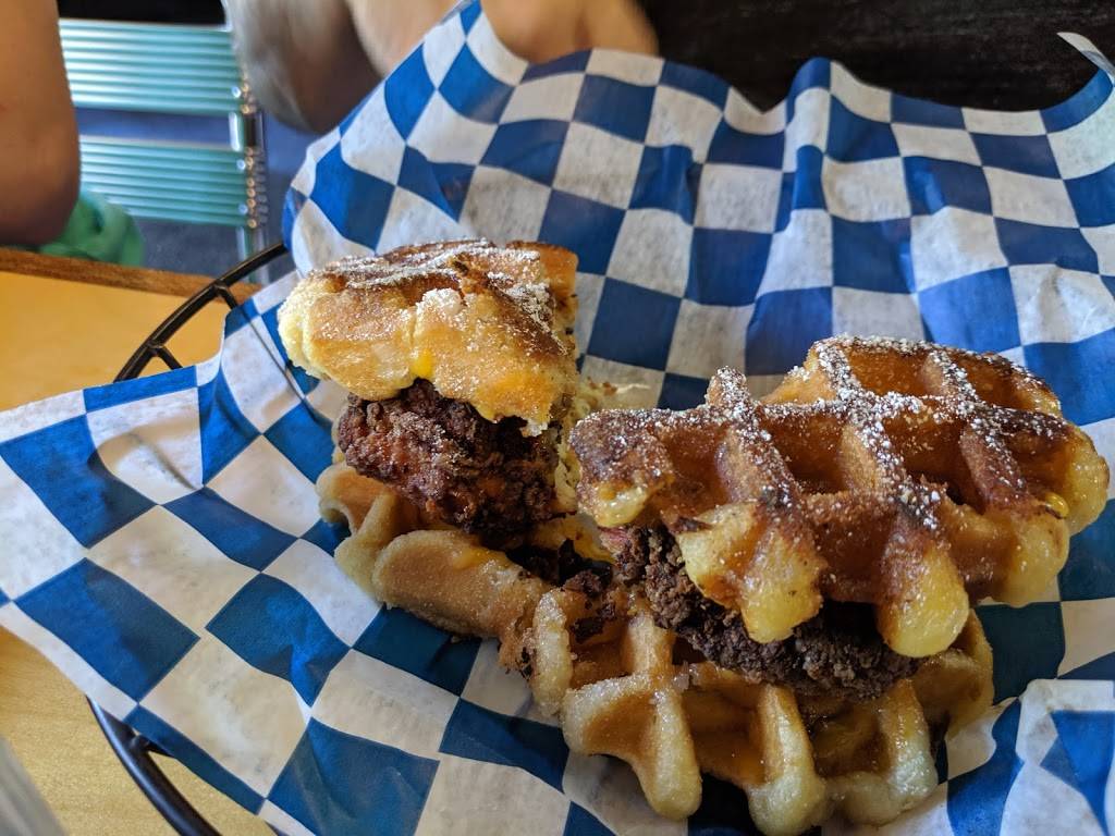 Scratch Kitchen & Catering | restaurant | 88 Broadway, Newport, RI 02840, USA | 4018494782 OR +1 401-849-4782