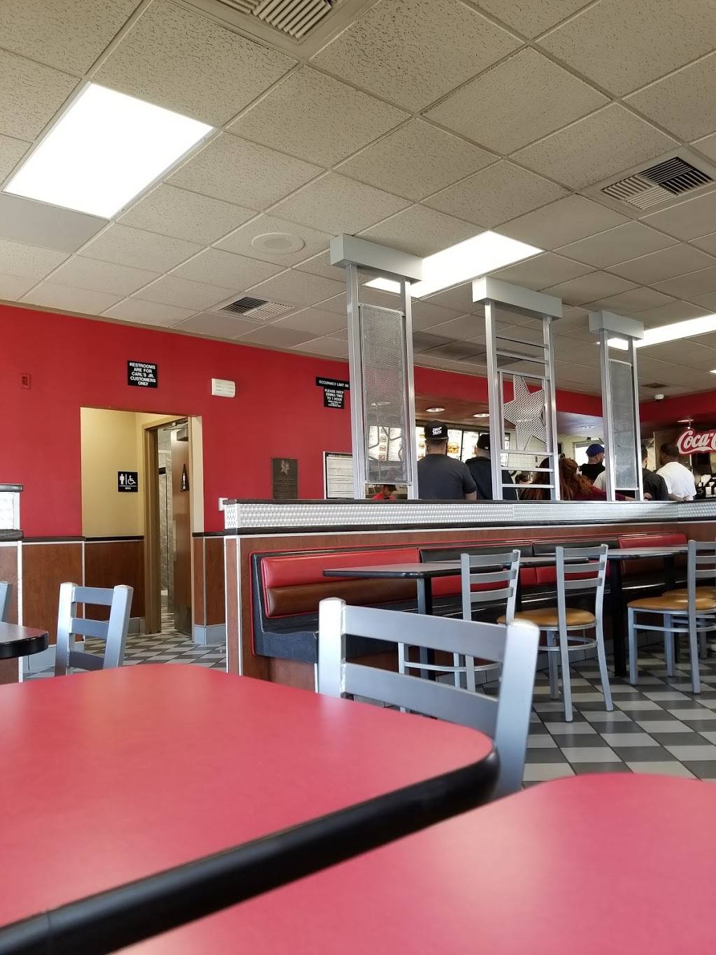 Carls Jr. | restaurant | 10148 Rosecrans Ave, Bellflower, CA 90706, USA | 5624612906 OR +1 562-461-2906