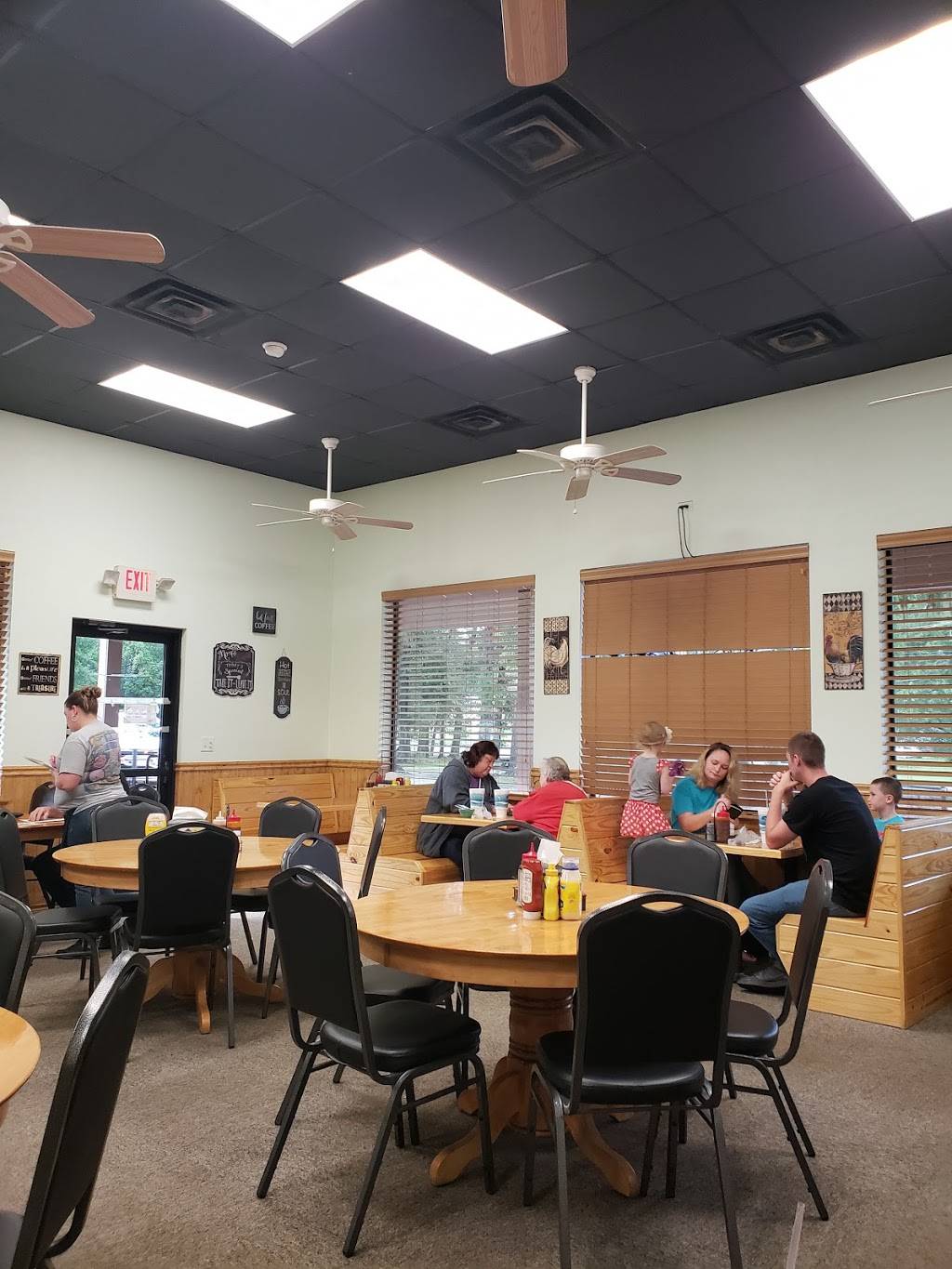 Bevs Burger Café | restaurant | 315 Northeast Santa Fe Boulevard, High Springs, FL 32643, USA | 3864549434 OR +1 386-454-9434