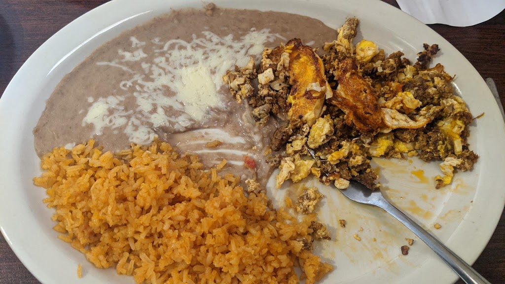 Fiesta Brava | restaurant | 1124 Harlan St, Falls City, NE 68355, USA | 4022452549 OR +1 402-245-2549