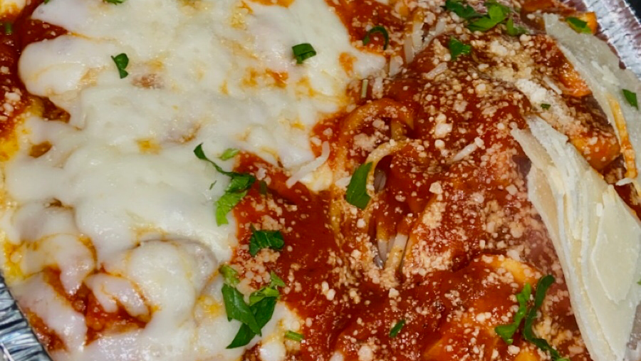 Fortuna Pizza | restaurant | 578 Cranbrook Rd, Cockeysville, MD 21030, USA | 4106671340 OR +1 410-667-1340