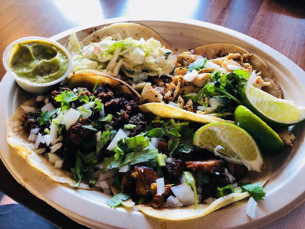 Sergs Mexican Kitchen | restaurant | 2740 E Manoa Rd, Honolulu, HI 96822, USA | 8089888118 OR +1 808-988-8118