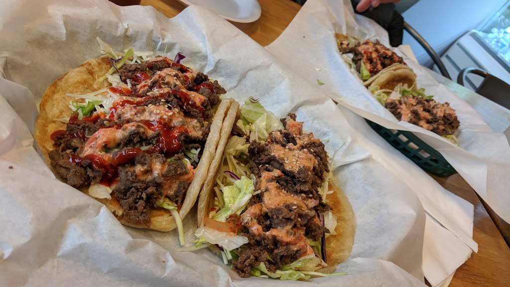 En Hakkore Bibimbap & Taco | restaurant | 1840 N Damen Ave, Chicago, IL 60647, USA | 7737729880 OR +1 773-772-9880