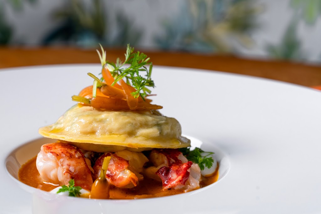 Ambersweet | restaurant | 4041 Collins Ave, Miami Beach, FL 33140, USA | 3054241234 OR +1 305-424-1234