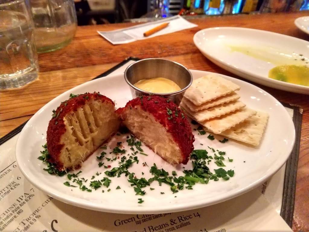 Dylans Oyster Cellar | restaurant | 3601 Chestnut Ave, Baltimore, MD 21211, USA | 4437596595 OR +1 443-759-6595