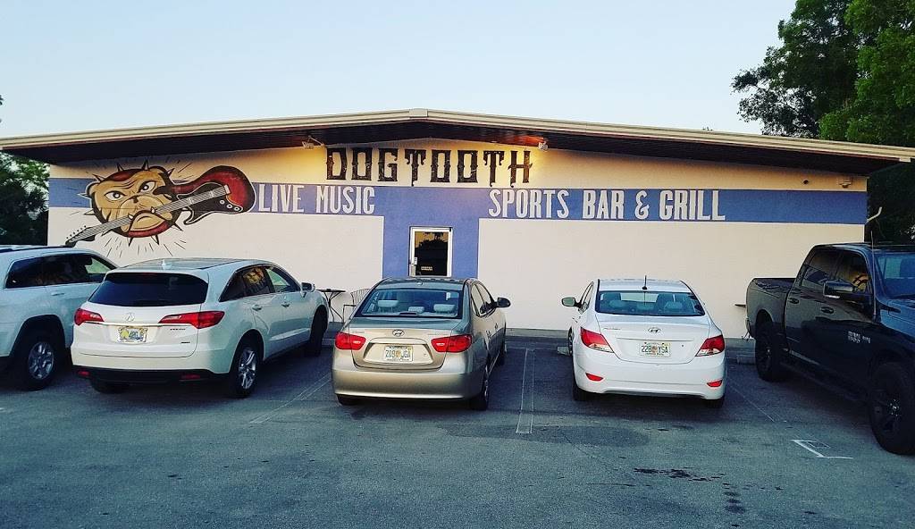 Dogtooth Sports and Music Bar | restaurant | 5310 Shirley St, Naples, FL 34109, USA | 2394317004 OR +1 239-431-7004