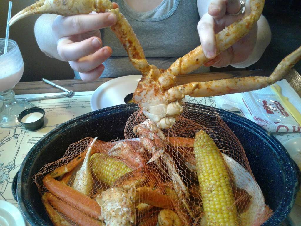 Joes Crab Shack | restaurant | 3040 Western Center Blvd, Fort Worth, TX 76131, USA | 6822861000 OR +1 682-286-1000