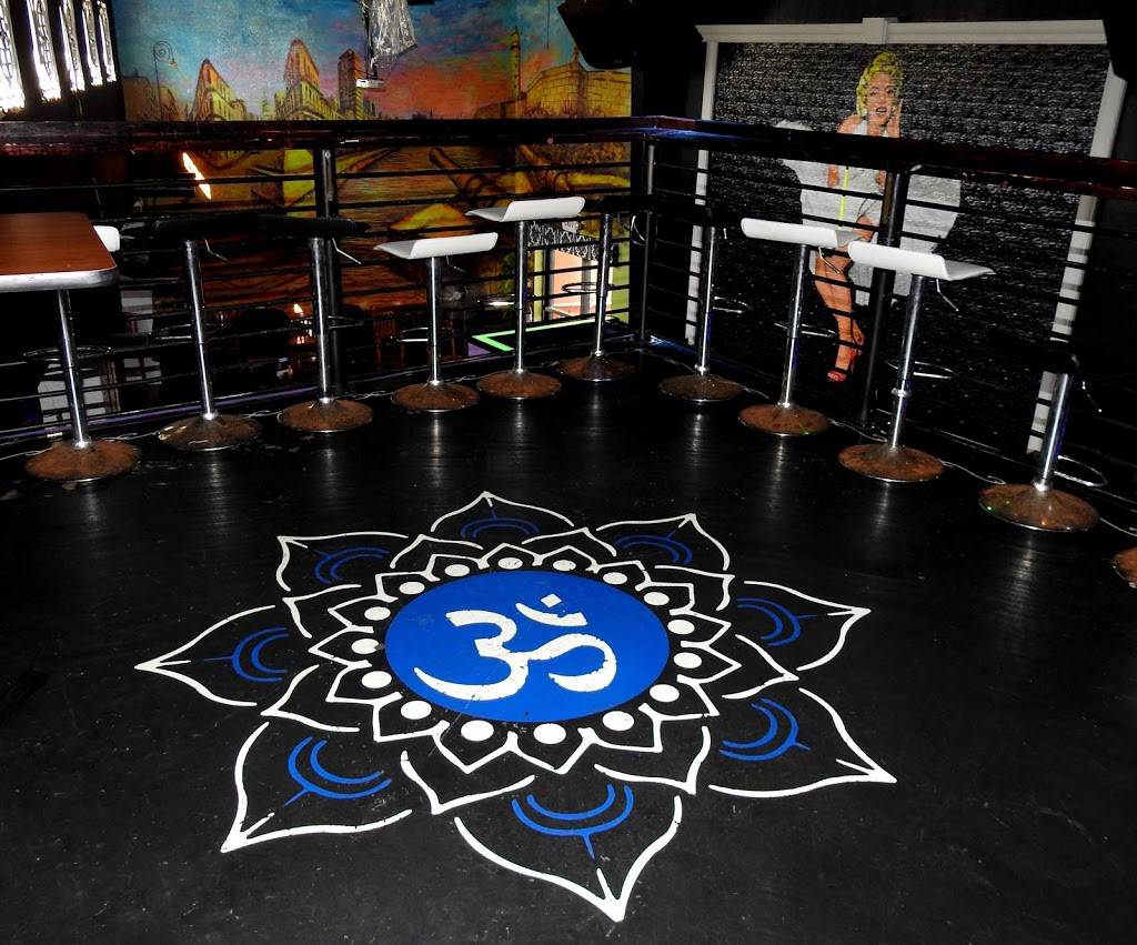 Bombón Restaurant Bar & Lounge | restaurant | 1118 N Washington Blvd, Sarasota, FL 34236, USA | 9414878199 OR +1 941-487-8199