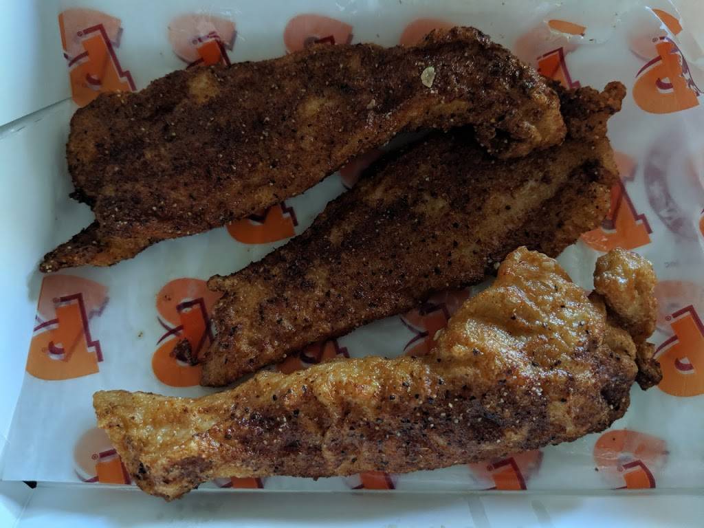 Popeyes Louisiana Kitchen | restaurant | Travel Center of America Truck Stop, 19483 Knighton Rd, Redding, CA 96002, USA | 5302214760 OR +1 530-221-4760