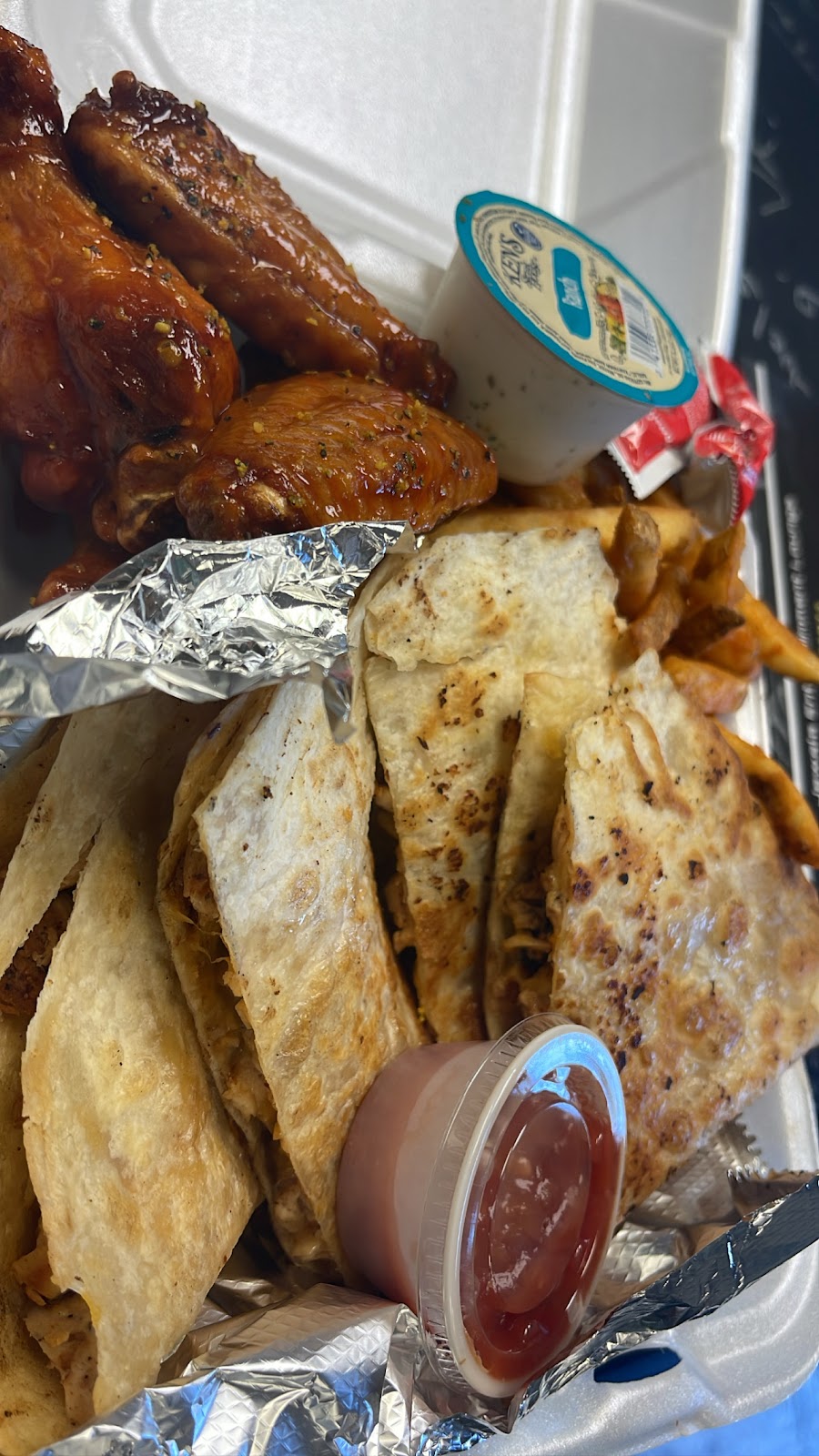 Jewels Entertainment Lounge | restaurant | 100 S Oak Ave, Ruleville, MS 38771, USA | 6623035552 OR +1 662-303-5552