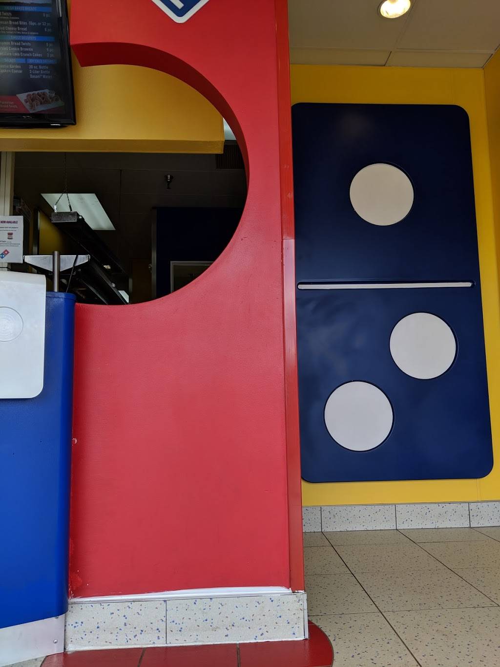 Dominos Pizza | meal delivery | 83 W Plumb Lane, Lakeside Dr, Reno, NV 89509, USA | 7753238080 OR +1 775-323-8080