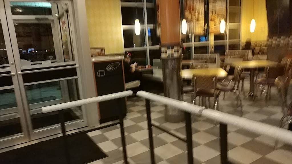 Burger King | restaurant | 454 WMC Dr, Westminster, MD 21158, USA | 4108409975 OR +1 410-840-9975