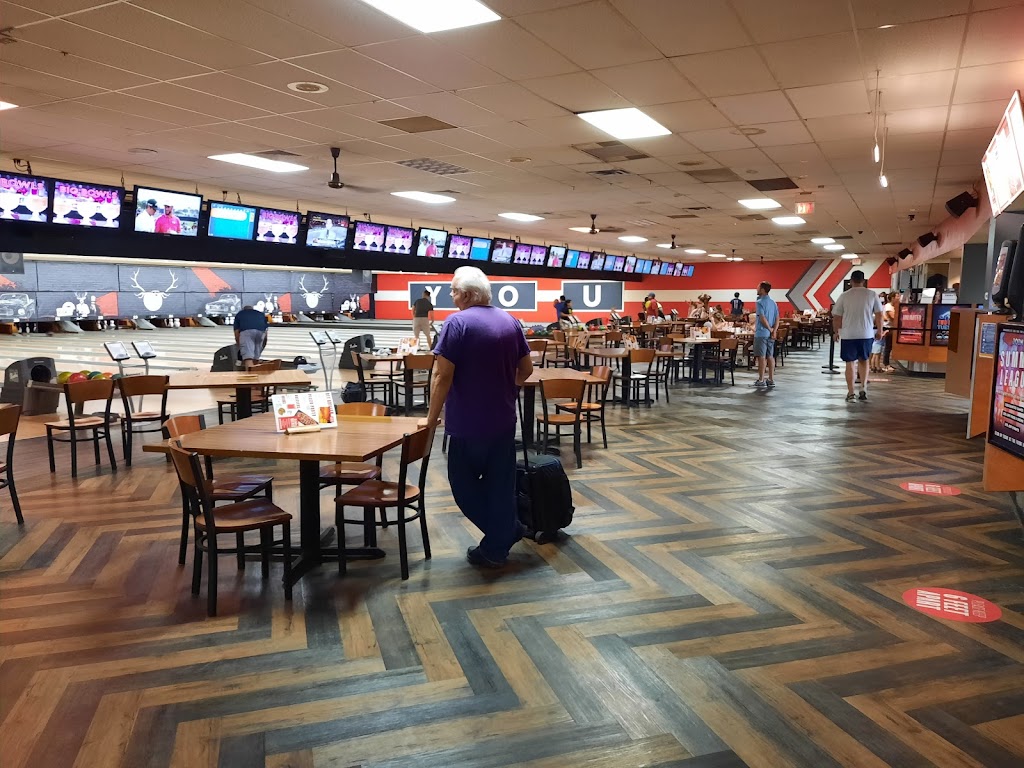 Bowlero Denton | restaurant | 2200 San Jacinto Blvd, Denton, TX 76205, USA | 9403833515 OR +1 940-383-3515