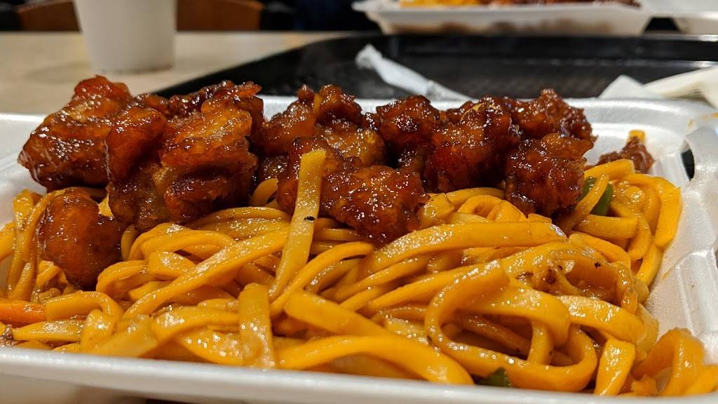 Mandalay Asian Cuisine | restaurant | 170 W County Center Dr, Location FC-2, St. Louis, MO 63131, USA | 3146501196 OR +1 314-650-1196