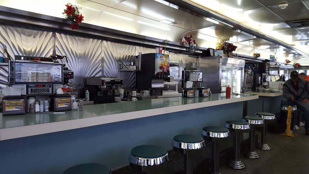 Olympia Diner | restaurant | 3413 Berlin Turnpike, Newington, CT 06111, USA | 8606669948 OR +1 860-666-9948