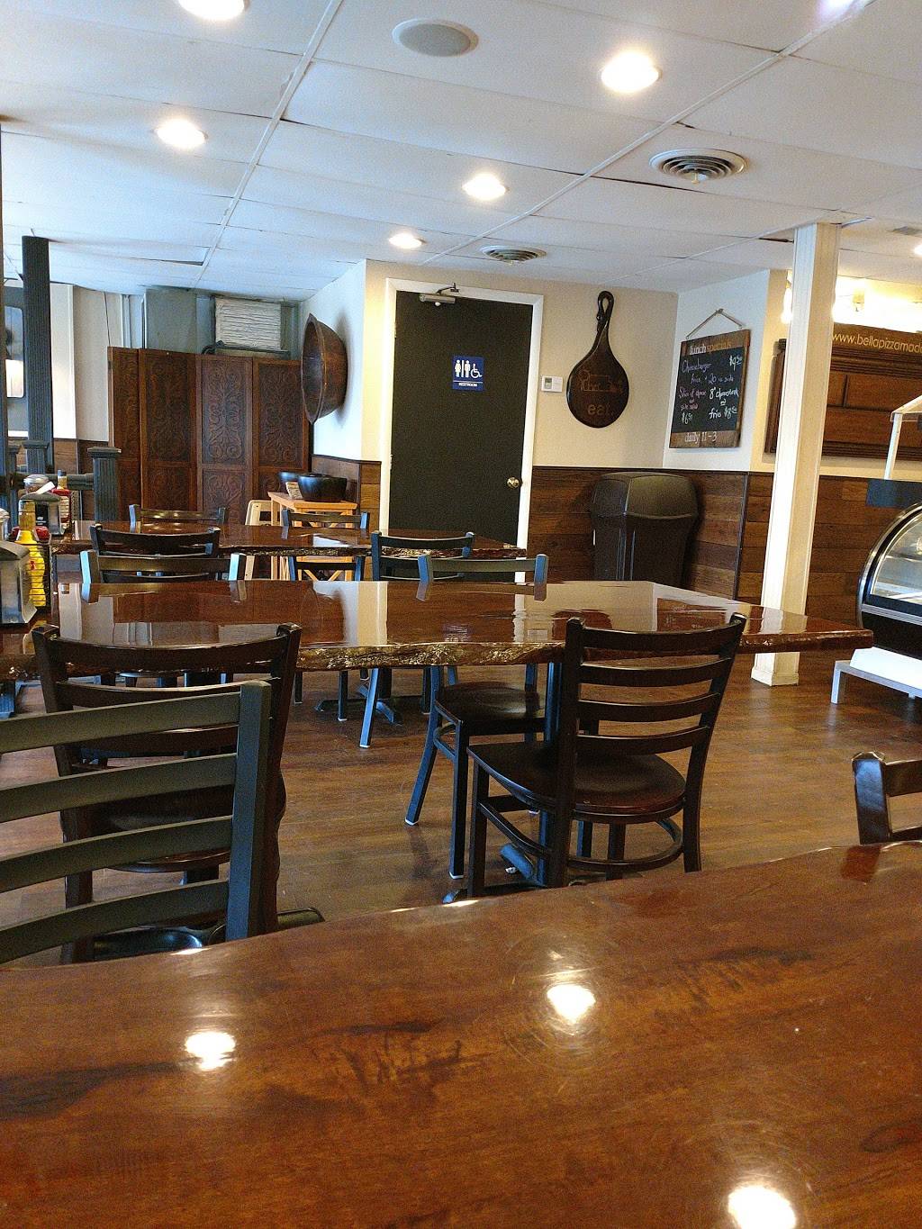 Bella Pizza | restaurant | 2200 Conowingo Rd, Bel Air, MD 21015, USA | 4108368100 OR +1 410-836-8100