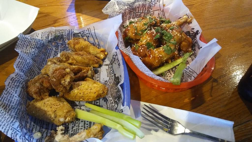 Draft Picks Sports Grill | night club | 15856 Imperial Hwy, La Mirada, CA 90638, USA | 5629479990 OR +1 562-947-9990