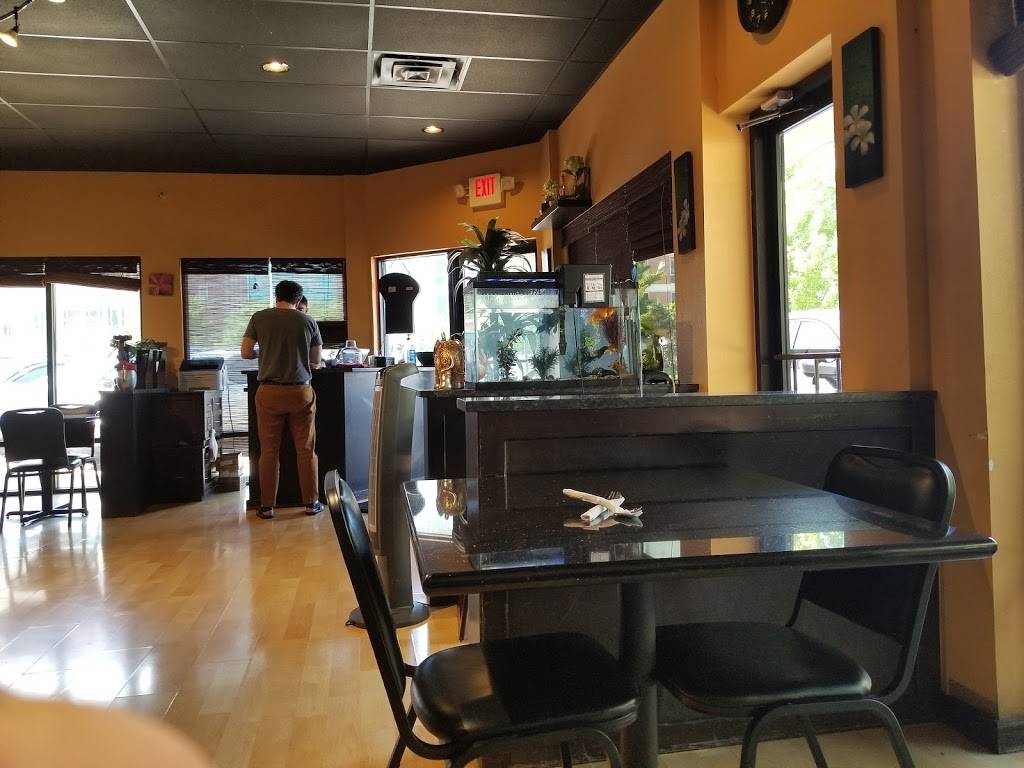 Pad Thai | restaurant | 4858, 119 W Boyd St, Norman, OK 73069, USA | 4053605551 OR +1 405-360-5551