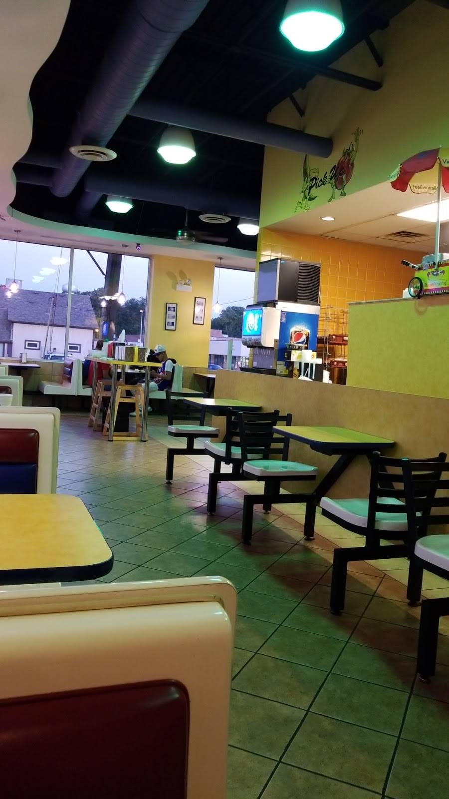 Georges Gyros Spot 2 | restaurant | 1201 W 37th Ave, Hobart, IN 46342, USA | 2199477919 OR +1 219-947-7919