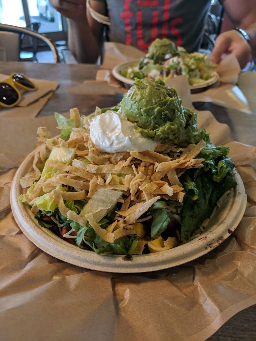 QDOBA Mexican Eats | restaurant | 301 N Clippert St, Lansing, MI 48912, USA | 5176642994 OR +1 517-664-2994