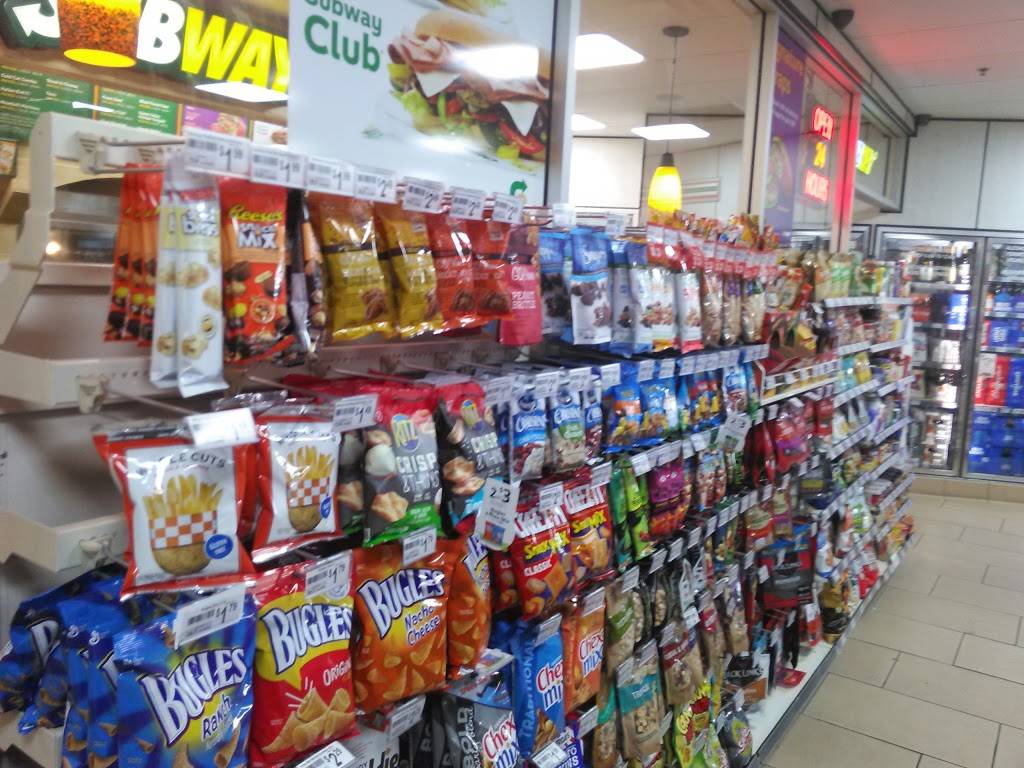 Subway Restaurants | restaurant | 3315 14th St, Riverside, CA 92501, USA | 9516823070 OR +1 951-682-3070