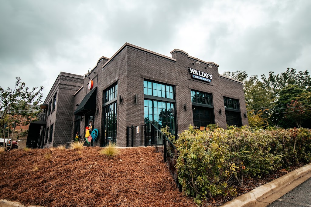 Waldos Chicken & Beer | restaurant | 3009 Pump House Rd, Vestavia Hills, AL 35243, USA | 2056350002 OR +1 205-635-0002