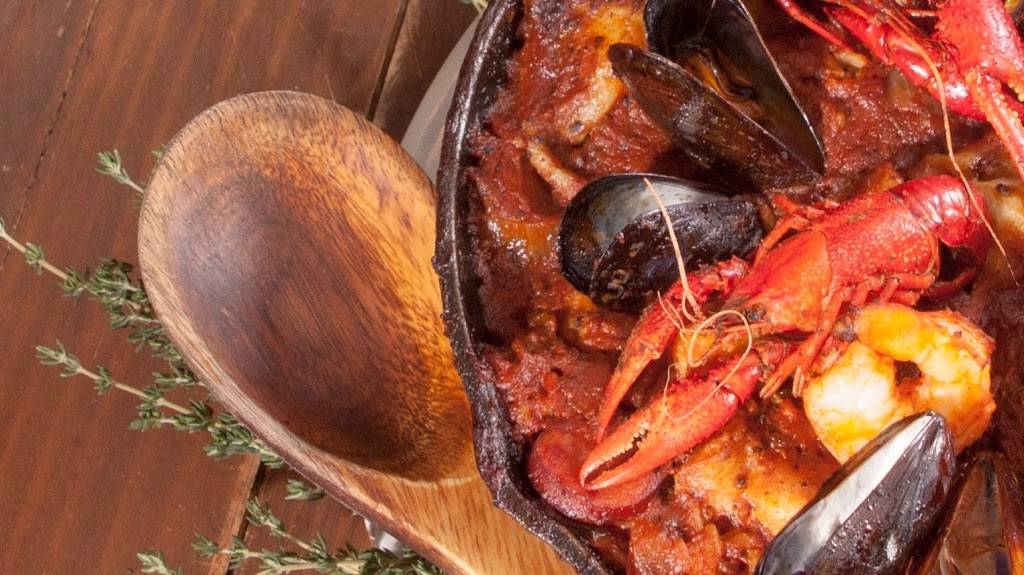 New Orleans Seafood & Steakhouse | restaurant | 267 Scarlett Rd, York, ON M6N 4K9, Canada | 4167667001 OR +1 416-766-7001