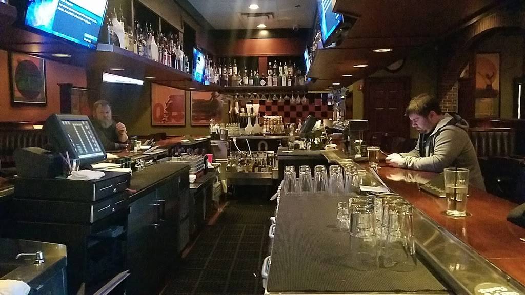 Houlihans | restaurant | 1294 Promenade Pl, Eagan, MN 55121, USA | 6514521001 OR +1 651-452-1001