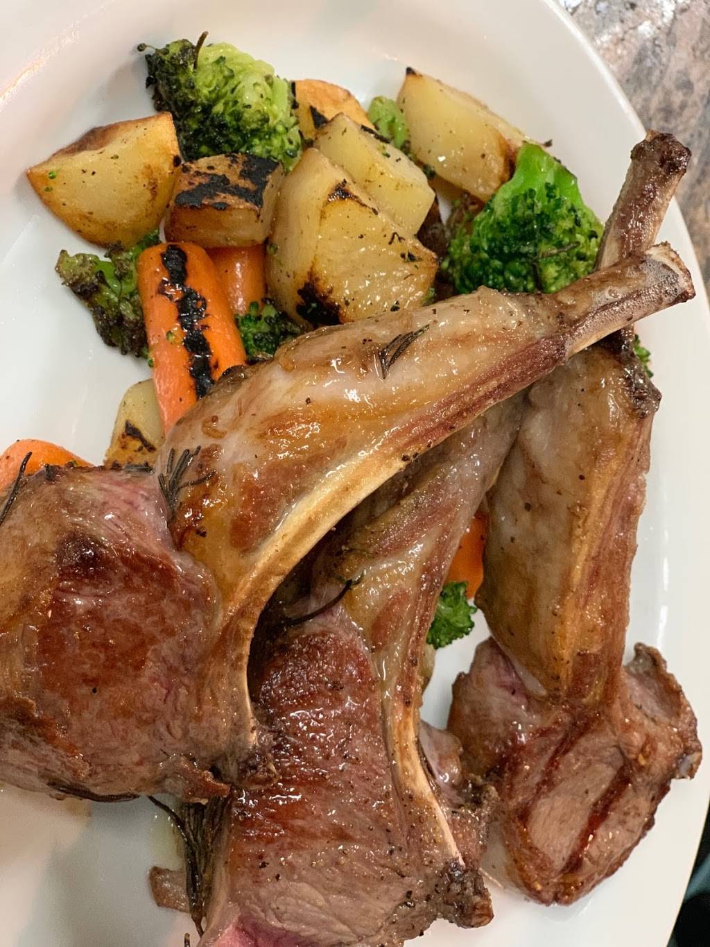 Roma Mia | restaurant | 825 Fourth Ave, San Diego, CA 92101, USA | 6198440220 OR +1 619-844-0220