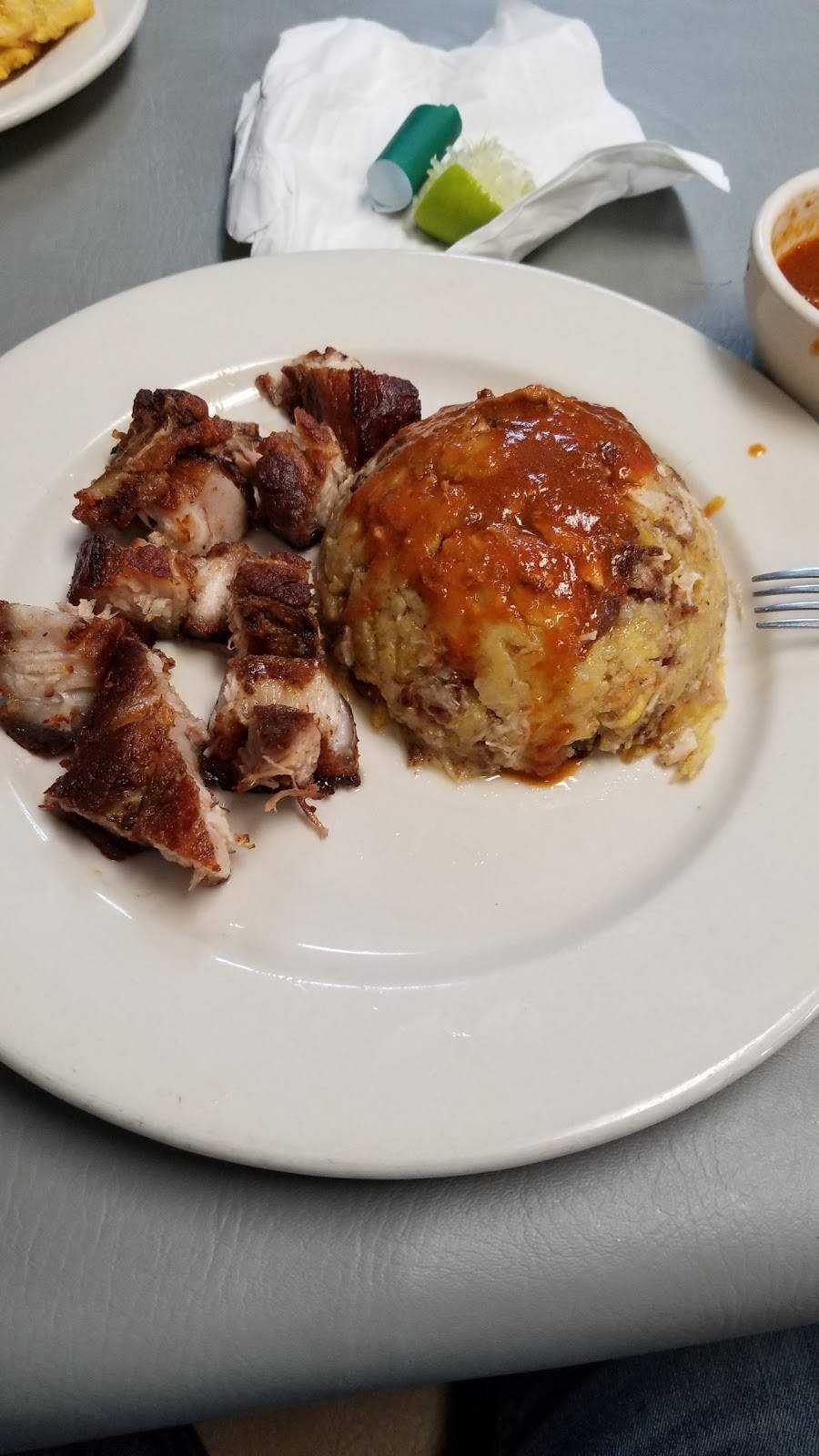 Don Quijote Restaurant | restaurant | 362 Union St, Manchester, NH 03103, USA | 6036222246 OR +1 603-622-2246