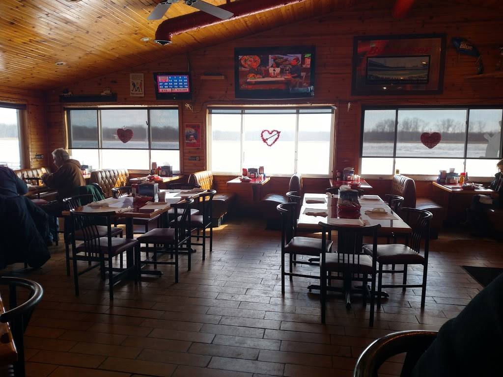 Sans Souci Bar | restaurant | 3057 S Channel Dr, Harsens Island, MI 48028, USA | 8107489798 OR +1 810-748-9798