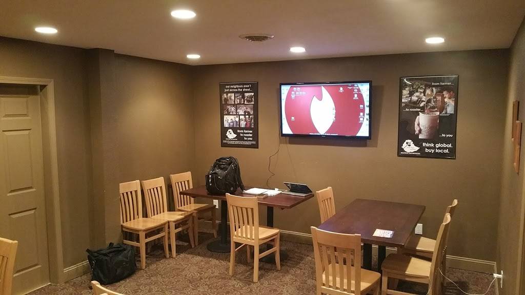 River Road Coffeehouse - On the Square | cafe | 26 N Park Pl, Newark, OH 43055, USA | 7402810580 OR +1 740-281-0580