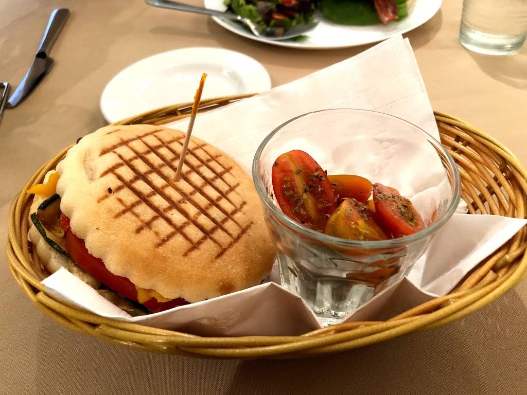 Art Caffe | restaurant | 390 Nokomis Ave S, Venice, FL 34285, USA | 9417869023 OR +1 941-786-9023