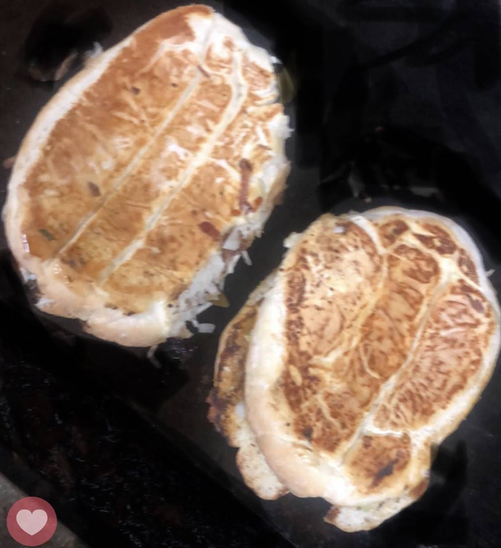 Pillulles Tacos los famosos | restaurant | 2100, Sparks, NV 89431, USA | 7758578548 OR +1 775-857-8548