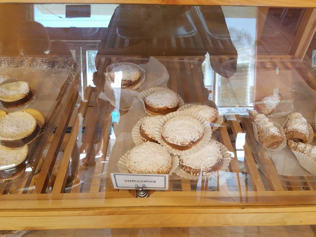 Chilenazo | restaurant | 7238 Canoga Ave, Canoga Park, CA 91303, USA | 8188870269 OR +1 818-887-0269