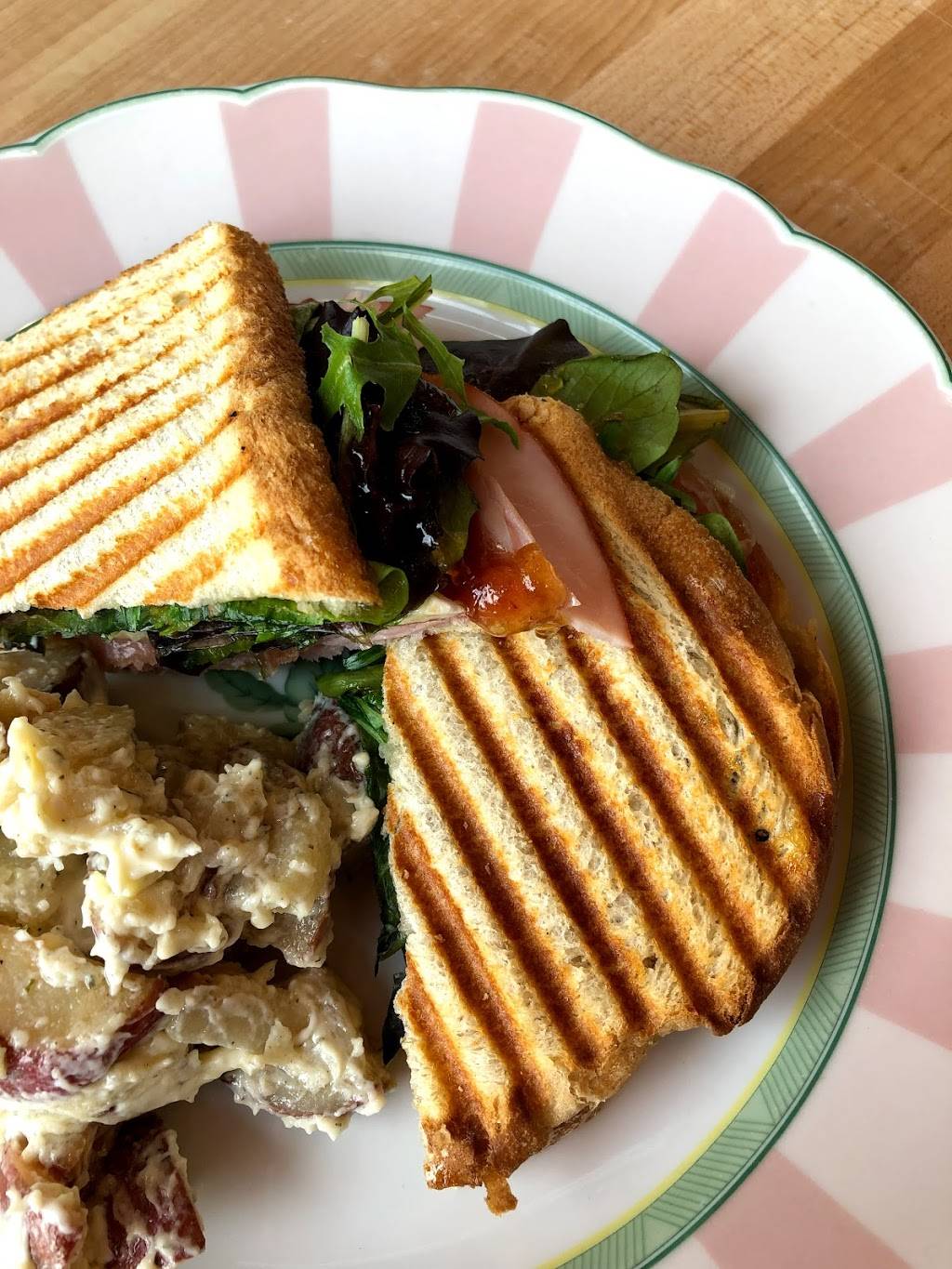 Bumble Tea | bakery | 2260 E Colfax Ave #101, Denver, CO 80206, USA | 7205024371 OR +1 720-502-4371