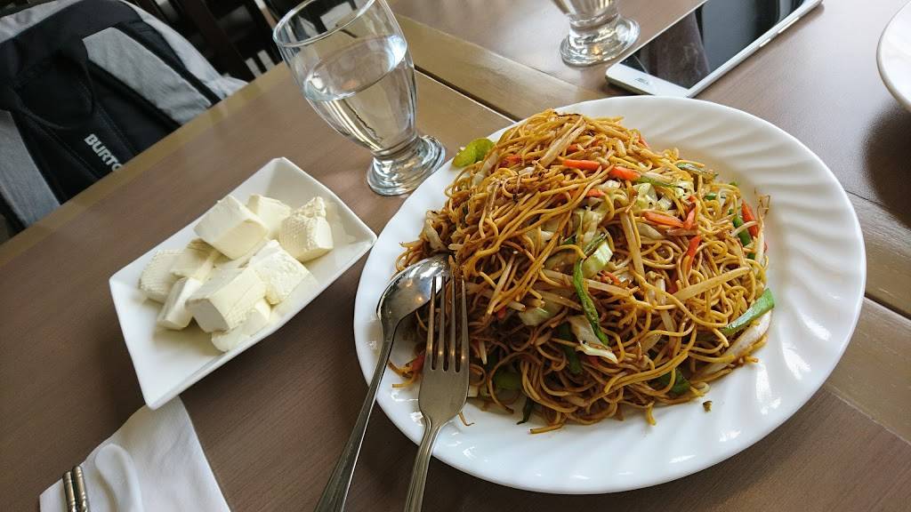 Zen Gardens | restaurant | 344 Dundas St, London, ON N6B 1V7, Canada | 5194336688 OR +1 519-433-6688