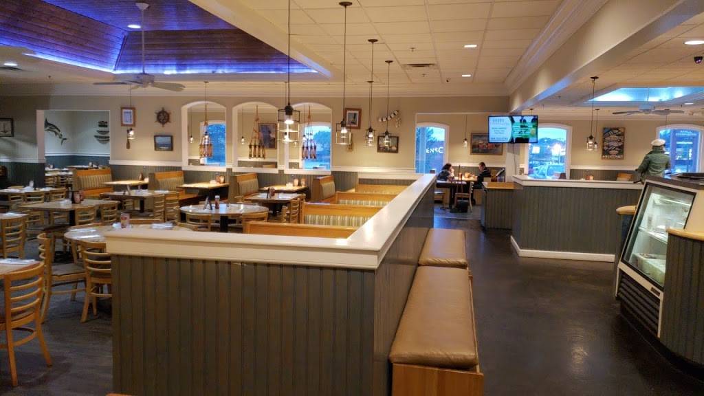 The Hook Seafood & Oyster House | restaurant | 3301 N Main St, Anderson, SC 29621, USA | 8642221431 OR +1 864-222-1431