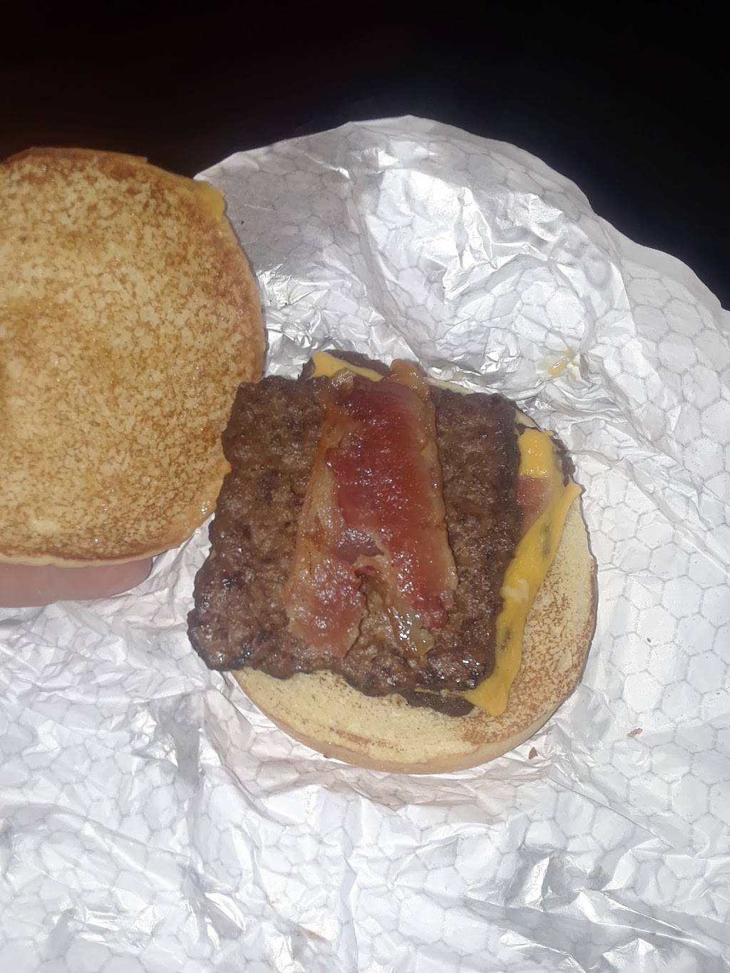 Wendys | restaurant | 6131 Fairburn Rd, Douglasville, GA 30134, USA | 7709206614 OR +1 770-920-6614