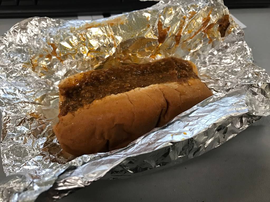 Famous Hot Weiner | restaurant | 2179 York Crossing Dr, York, PA 17408, USA | 7174304949 OR +1 717-430-4949