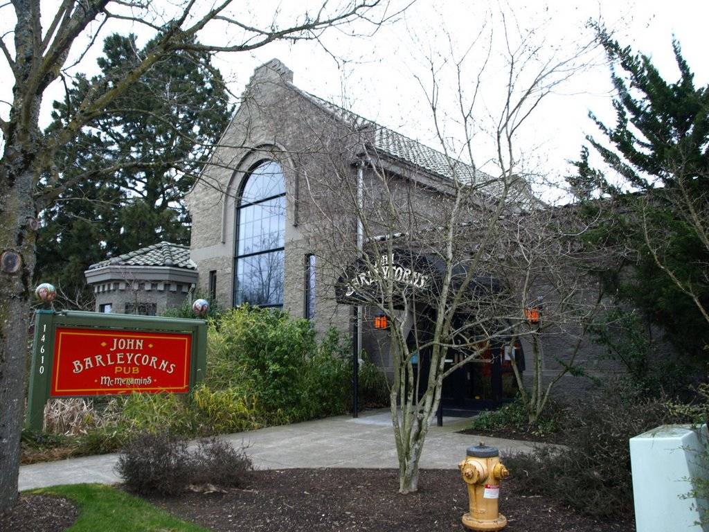 McMenamins John Barleycorns | restaurant | 14610 SW Sequoia Pkwy, Tigard, OR 97223, USA | 5036842688 OR +1 503-684-2688