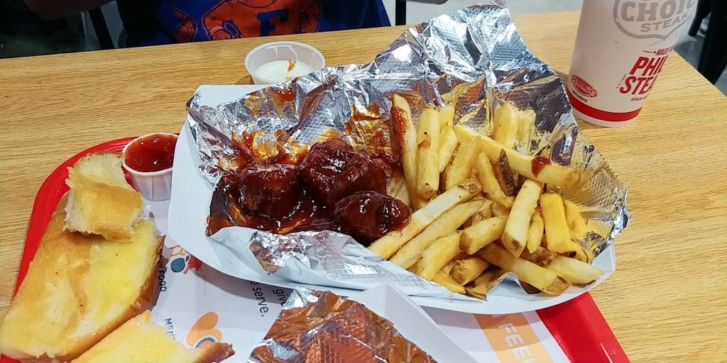 Charleys Philly Steaks & Wings | restaurant | 2615 James L Redman Pkwy, Plant City, FL 33566, USA | 8136528123 OR +1 813-652-8123