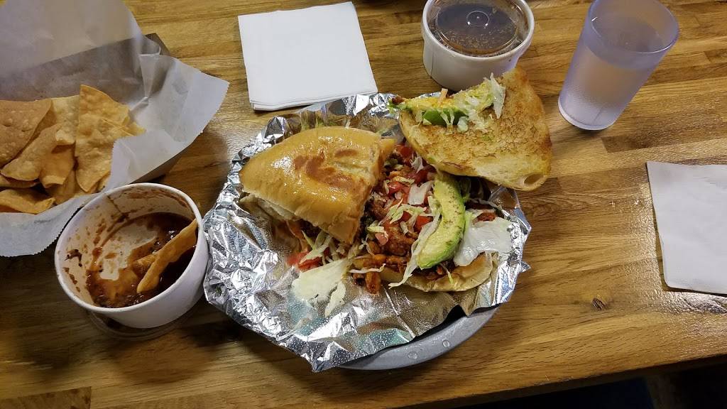 Veracruz All Natural | restaurant | 2711 La Frontera Blvd #320, Round Rock, TX 78681, USA | 5123886595 OR +1 512-388-6595